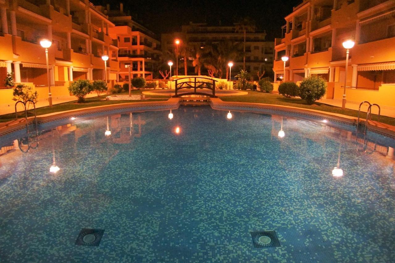 Apartamento En Cascadas De La Marina Дения Екстериор снимка